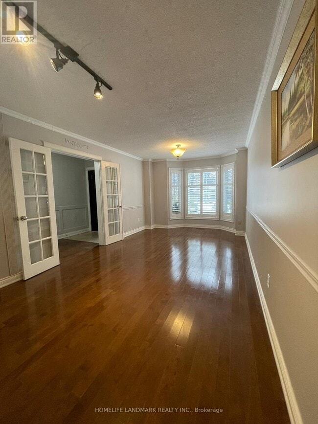 Building Photo - 2194 Oak Bliss Crescent