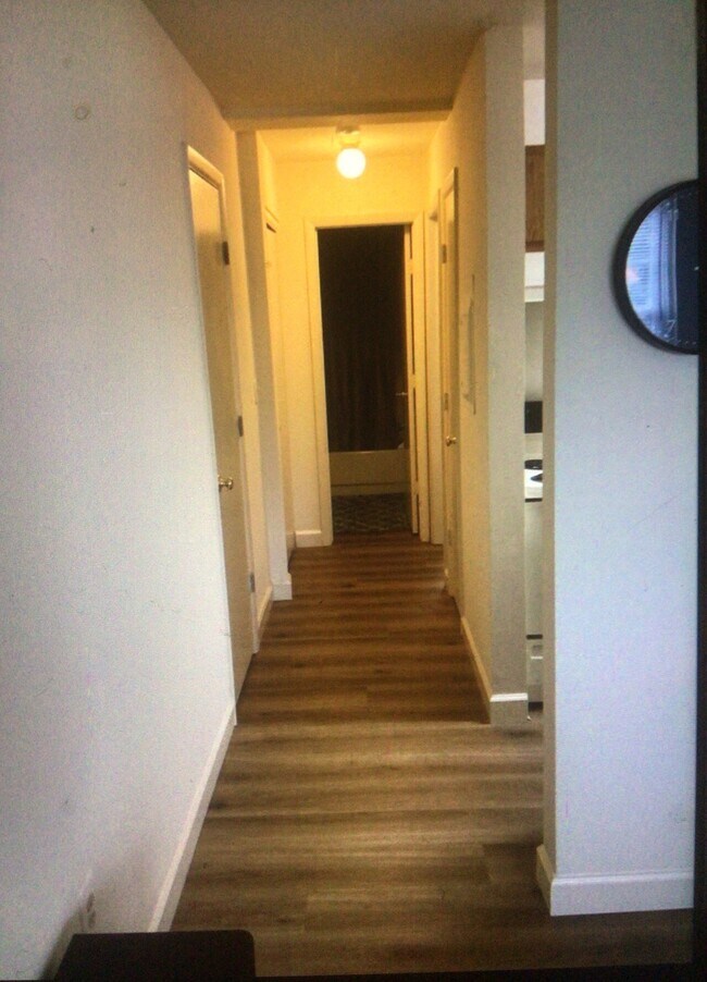 Building Photo - Broadway Apartments