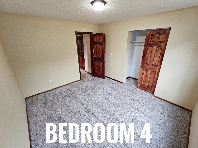 Foto principal - 4260 McPherson Ave