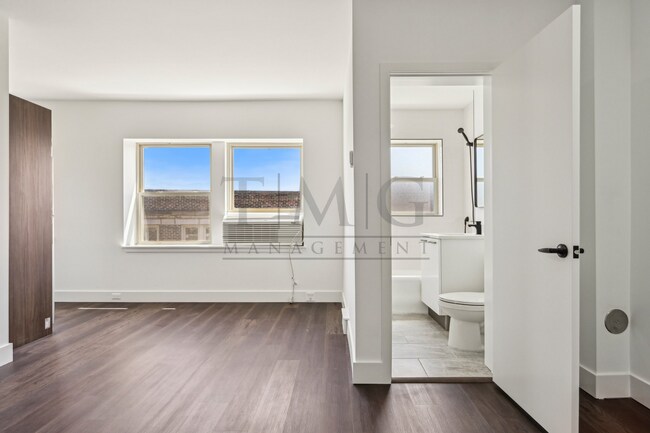 Foto del edificio - Sleek, Bright & Brand New — Stylish Studio in Andersonville