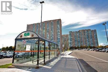 Photo principale - 145-1145 Hillcrest Ave