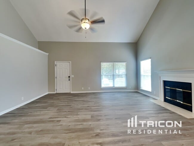 Building Photo - 126 Buckingham Ct