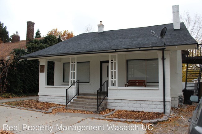 Building Photo - 291 N Main St