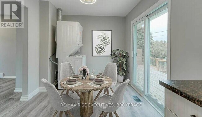 Photo du bâtiment - 631 Aylmer Crescent