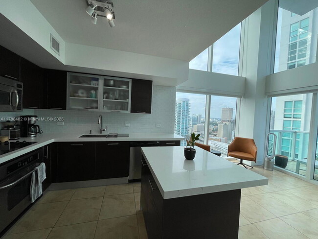 Foto del edificio - 41 SE 5th St