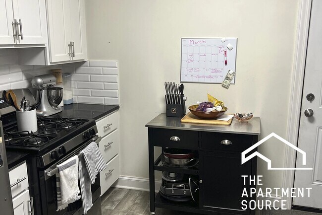 Foto del edificio - 918 Green Bay Rd