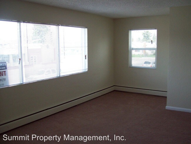 Building Photo - 2326 S Higgins Ave