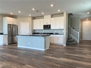 Building Photo - 2475 Padulle Pl