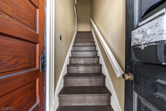 Building Photo - 359 Belmont Ave