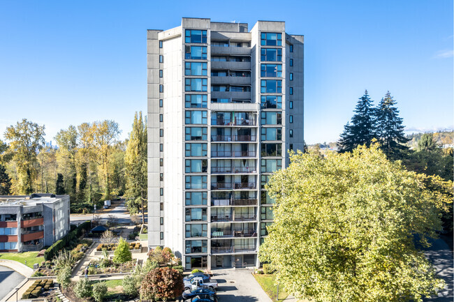 Photo du bâtiment - Salishan Court