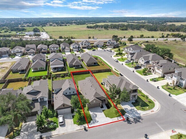 Building Photo - 1304 Salt Lick Dr