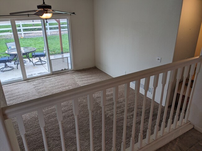 Foto del edificio - 2427 Sunbury Ln