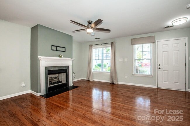 Foto del edificio - 17307 Villanova Rd
