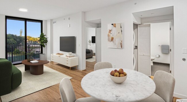 Foto del edificio - 910 E 27th St