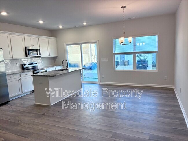 Foto del edificio - 211 Central Townes Wy