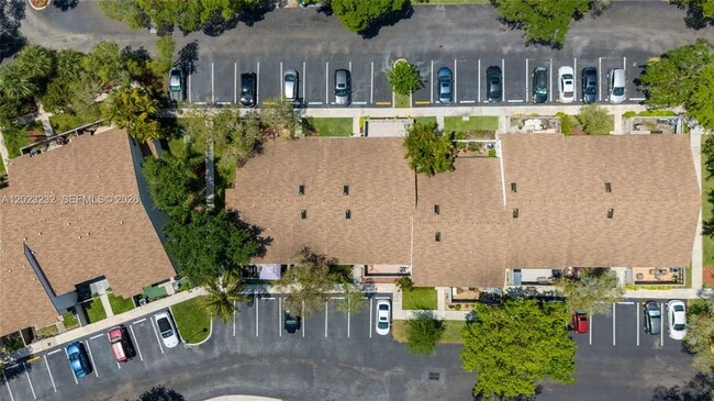 Building Photo - 3633 NW 99th Terrace