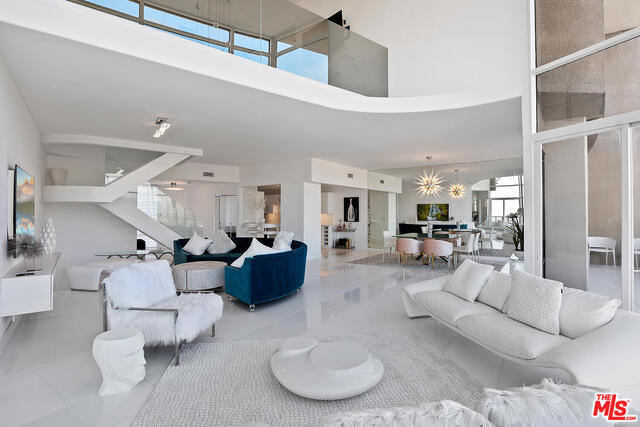 Building Photo - 4316 Marina City Dr