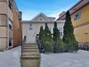 Building Photo - 7611 W Fullerton Ave