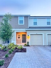 Building Photo - 1304 Drake Rdg Dr