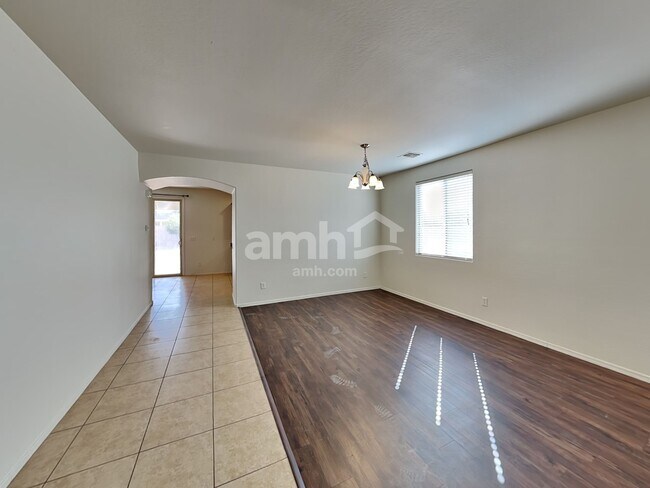 Building Photo - 4883 E Odessa Drive