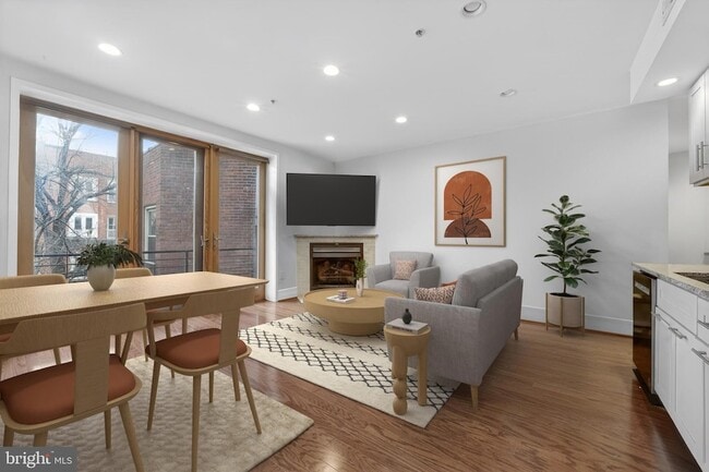 Foto del edificio - 249 Florida Ave NW