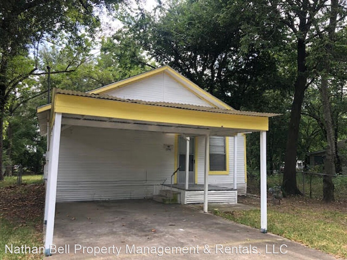 Primary Photo - 2 br, 1 bath House - 1534 E . Price St