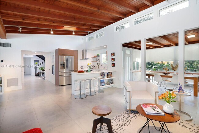 Foto del edificio - 5990 SW 49th St