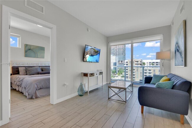 Foto del edificio - 321 NE 26th St