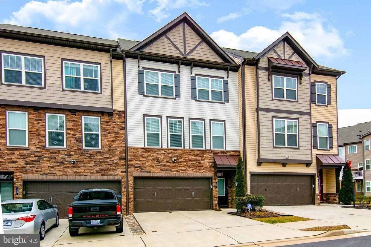 18 Finial Way, Stafford, VA 22554 Townhome Rentals in Stafford VA
