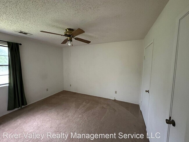 Foto del edificio - 2 br, 2 bath House - 397 Rolling Green Drive