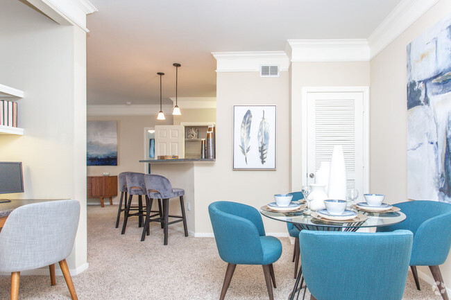 2 Br, Dining Room - Terraces at Fall Creek