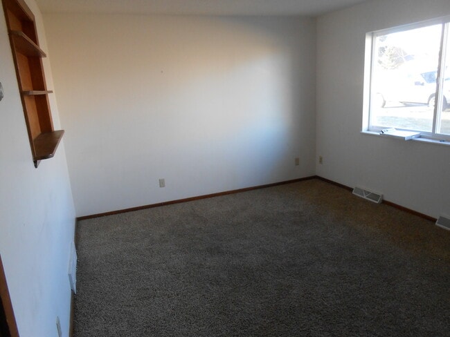 Photo - 5002-5004 South Iowa Avenue Apartment