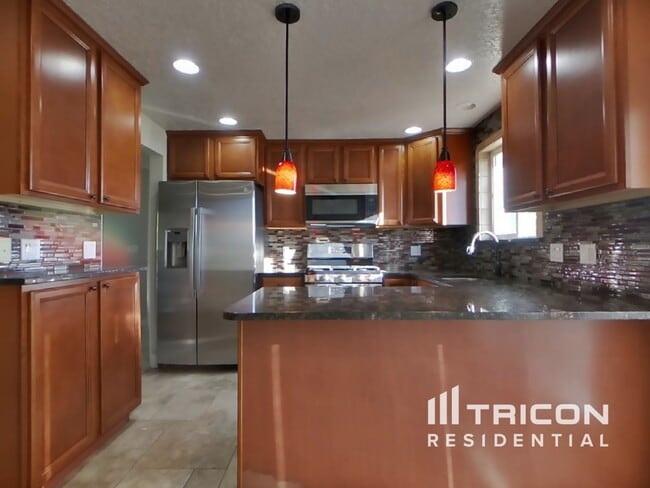 Foto del edificio - 1370 N 4700 W