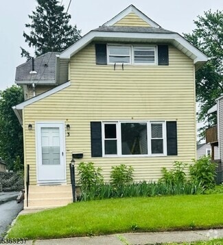 Building Photo - 3 Woodside Ave