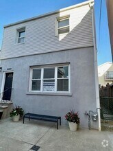 Building Photo - 106 Sherman Ave