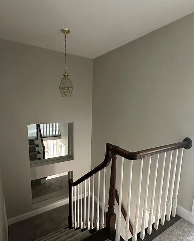 Building Photo - 203 Nottingham Rd