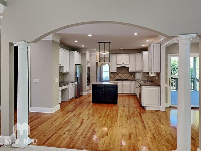 Foto del edificio - 12515 Magnolia Cir