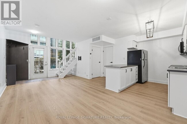 Building Photo - 50 E Liberty St