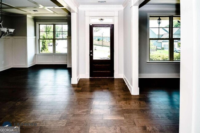 Foto del edificio - 4412 Orchard Grove Dr