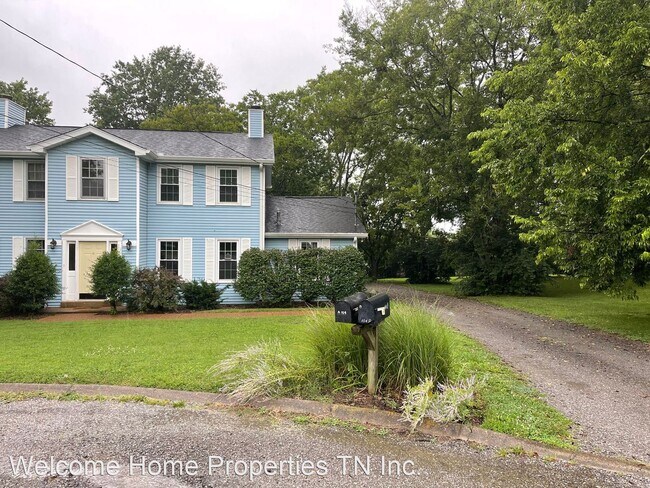 Foto del edificio - 2 br, 1.5 bath House - 104 B Twin Oaks