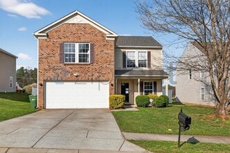 Building Photo - 504 Zander Woods Ct