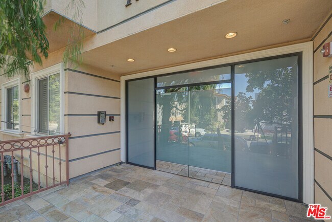 Foto del edificio - 1444 S Point View St