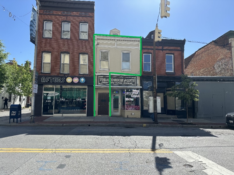 Primary Photo - 1003 S Charles St