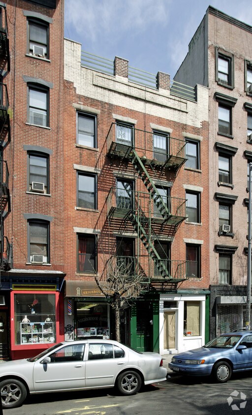 Foto del edificio - 439 E 9th St