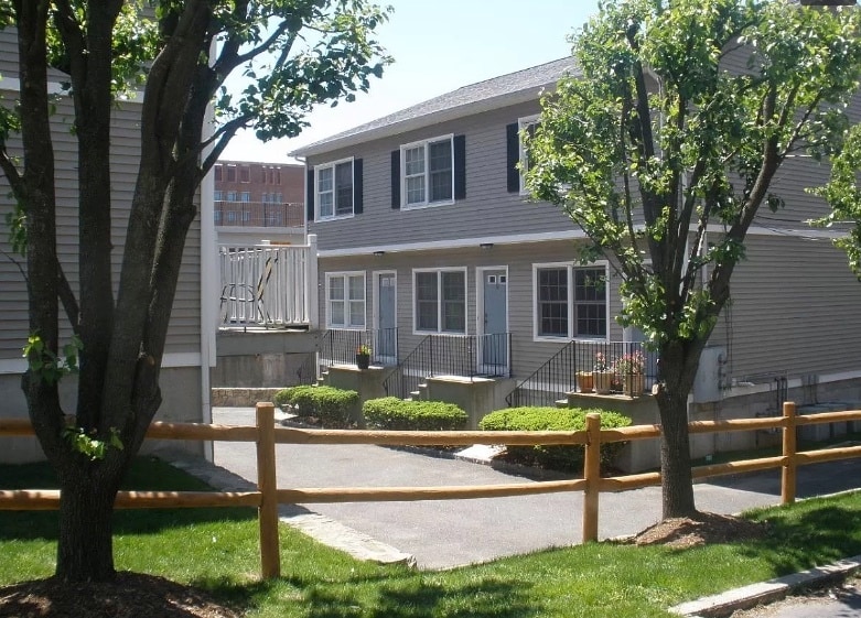 Photo - 48 Strawberry Hill Ave (Stamford, CT)