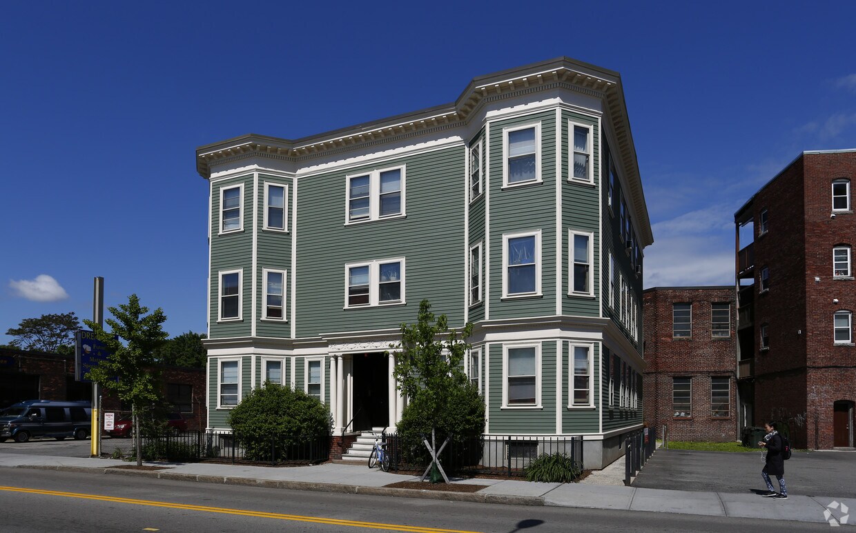 Primary Photo - 317 Prospect St