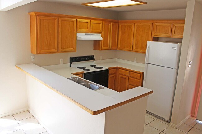 Foto del edificio - Great 3 Bdrm 2 Bath 1/2 Duplex in Denton Tx