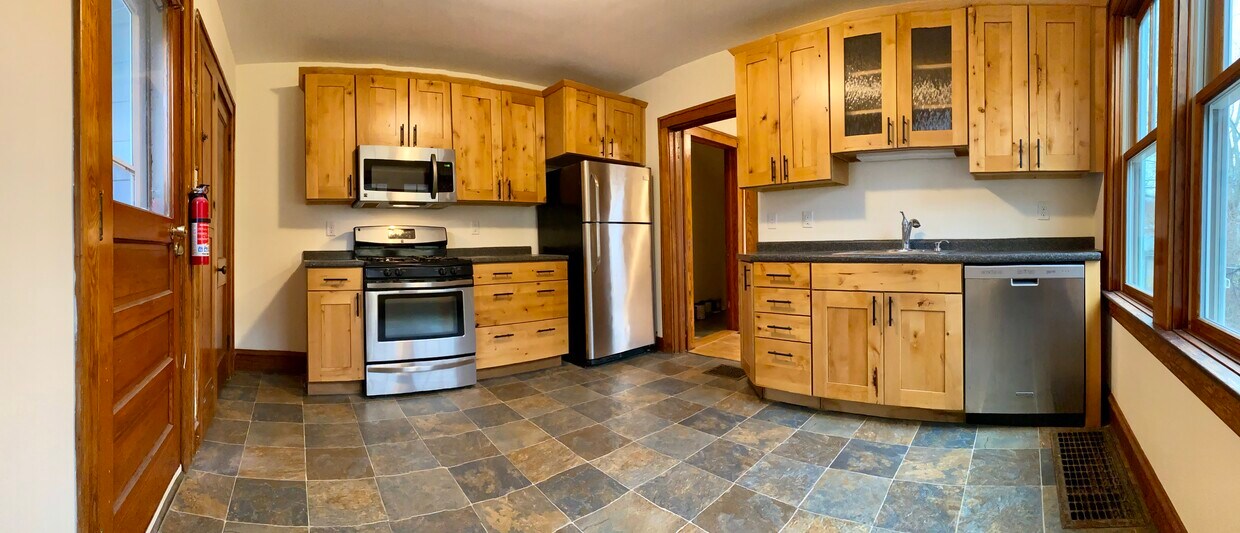 Foto principal - 55 Blodgett St