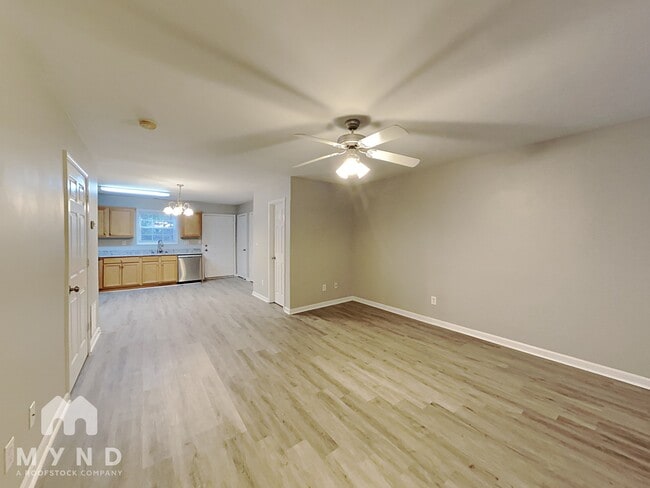 Building Photo - 232 Hiram Terrace