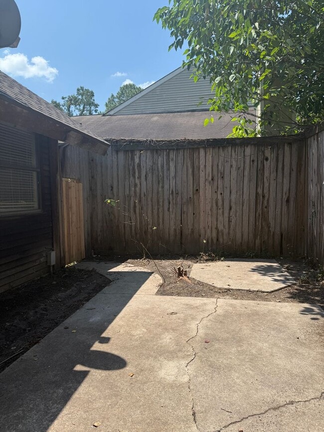Photo - Studio/Efficiency Bungalow with a Loft